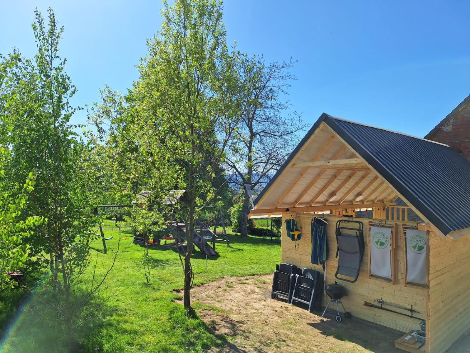 Camping, Zabierz Wlasny Namiot Kameralne Pole Namiotowe Z Basenem Kinem Plenerowym Miejscem Na Ognisko I Placem Zabaw Zywe Zwierzeta Agroturystyka Giebultow  Exterior foto