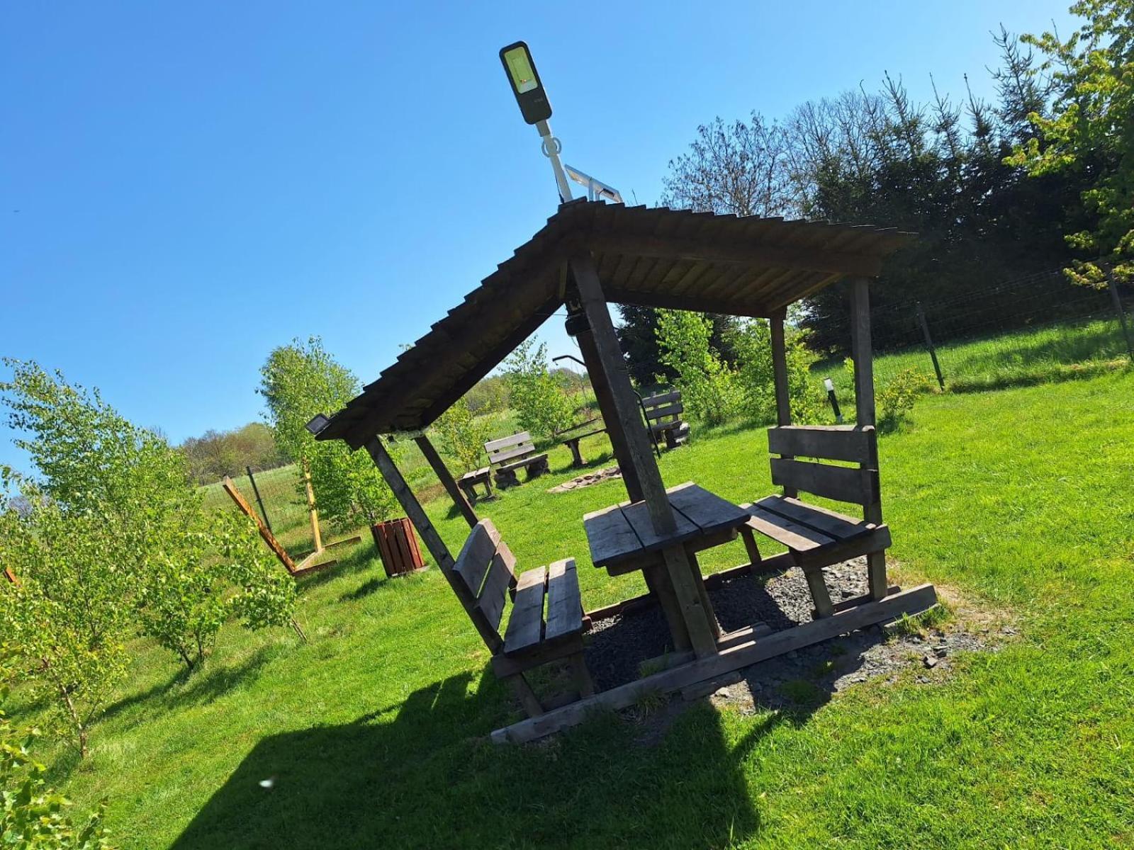 Camping, Zabierz Wlasny Namiot Kameralne Pole Namiotowe Z Basenem Kinem Plenerowym Miejscem Na Ognisko I Placem Zabaw Zywe Zwierzeta Agroturystyka Giebultow  Exterior foto